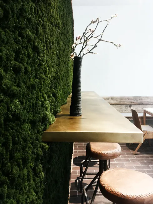 conscious_design_interior_innenarchitektur_berlin_bar-cafe_Tresen_messing