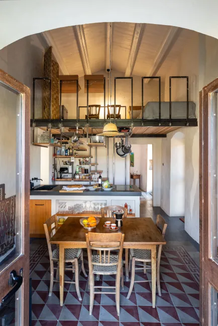 cozy country house kitchen with antique cement tiles. Gemütliche Landhausküche mit antiken Zementfliesen